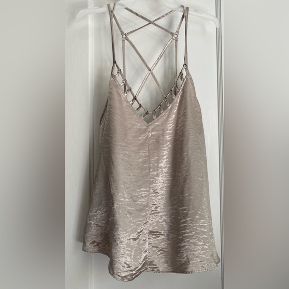 Free People Women’s Silver Shimmering V-Neck Camisole,Babydoll Sz: Large - Picture 1 of 8